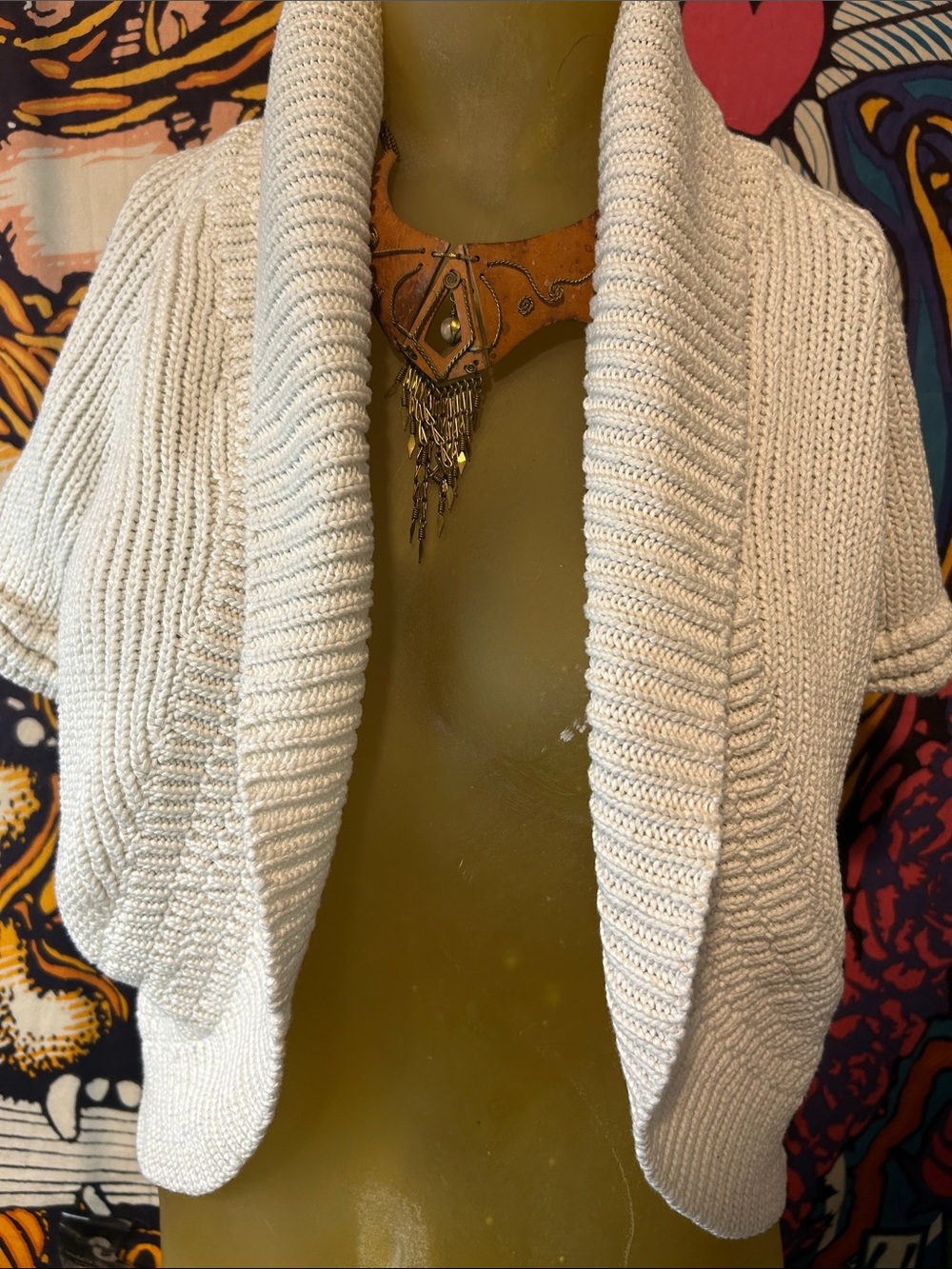 Chaus Cream Open-Front Short Sleeve Knit Shrug